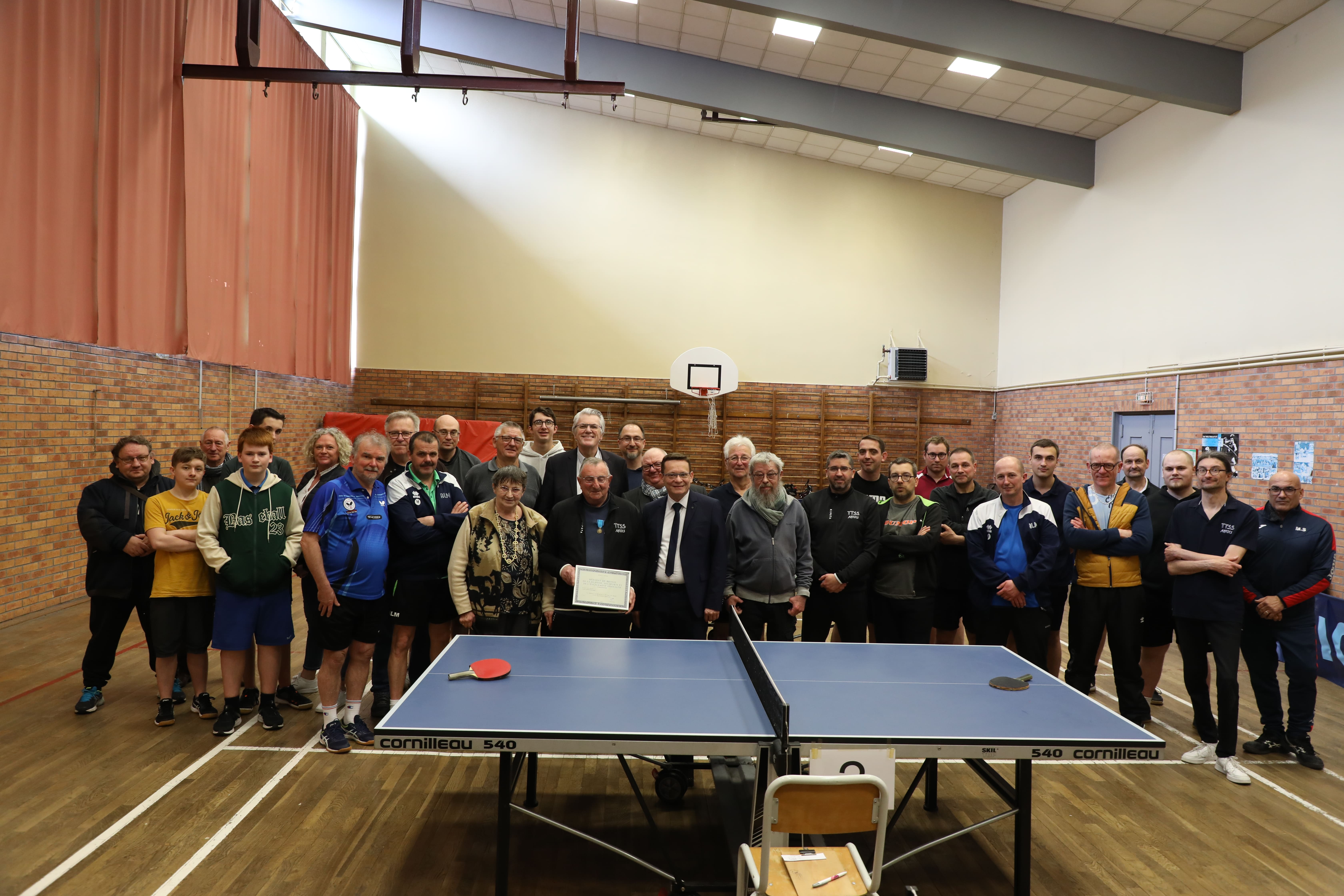 01.04.23 Tournoi de tennis et table et remise de médaille à Monsieur Varlet